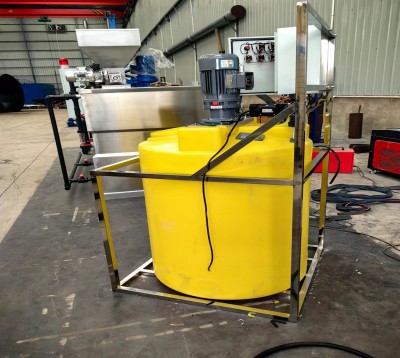 ˮ̎���Ԅ�(d��ng)��ˎ�b�ÏS�Ҽӹ��F(xi��n)��(ch��ng)